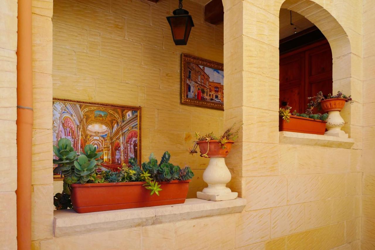 Narcisa Farmhouse B&B Nadur Exteriör bild