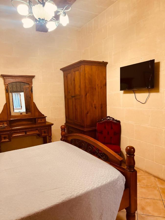 Narcisa Farmhouse B&B Nadur Exteriör bild