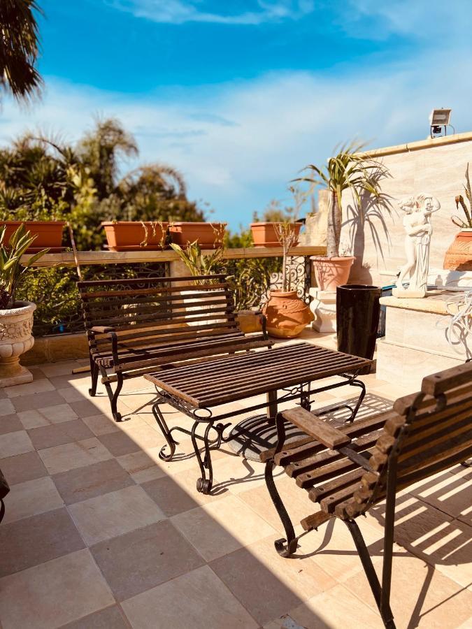 Narcisa Farmhouse B&B Nadur Exteriör bild