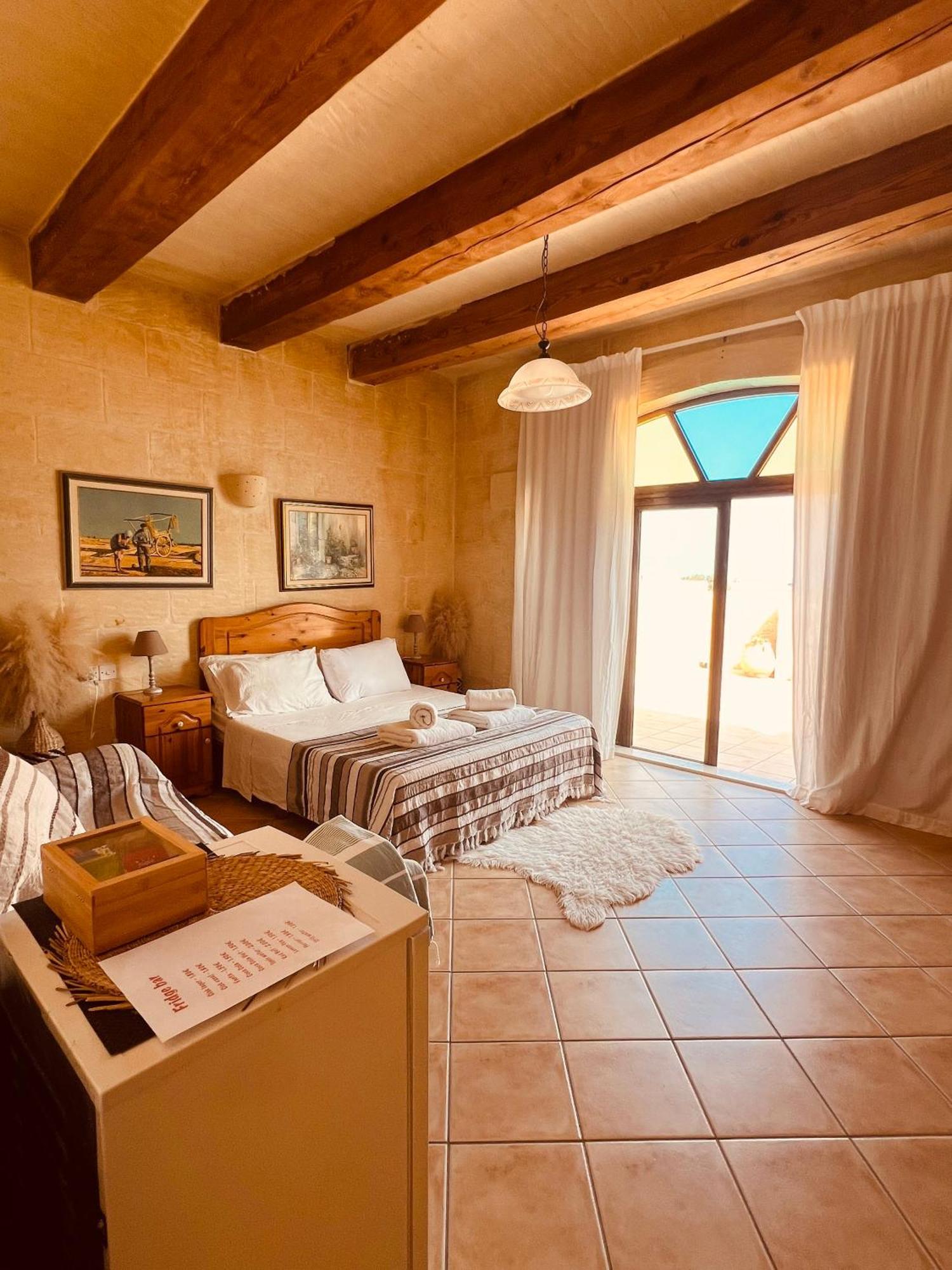 Narcisa Farmhouse B&B Nadur Exteriör bild